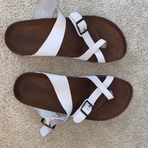 White Mountain Gracie Footbed Sandals